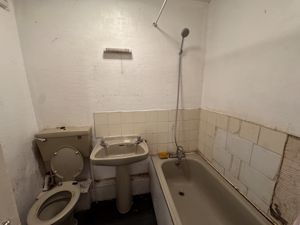 Photo 4- click for photo gallery